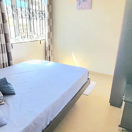 Number 7, 2Nd Floor, Pebble Bay Apartments With Garden View 그란데 바이예 외부 사진